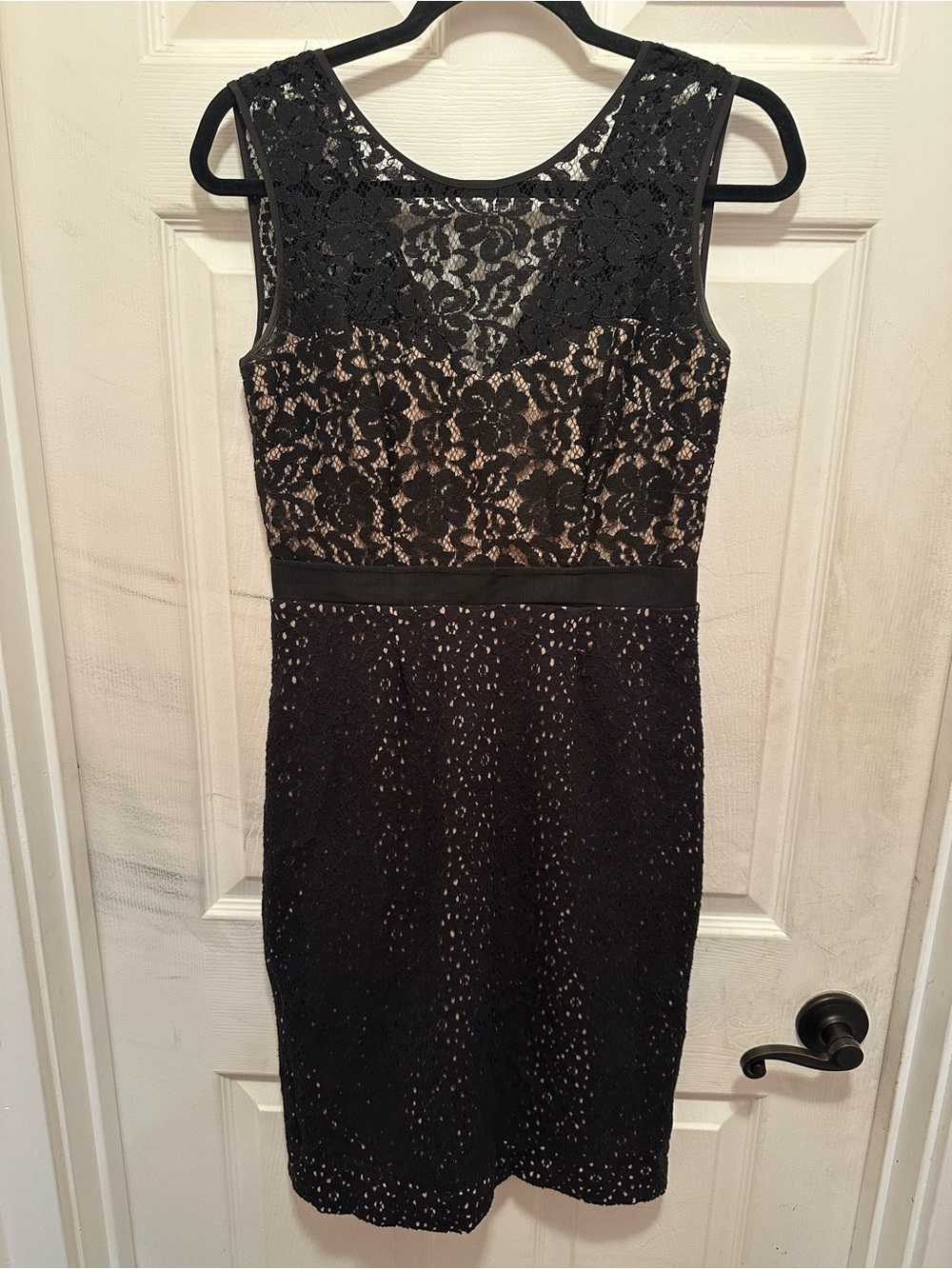 BCBGMaxAzria Black Lace Sleeveless Midi Dress Nude Lining Cocktail Illusion